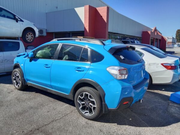 P5104 - Subaru XV 2016 Blue Wrecking - Image 13