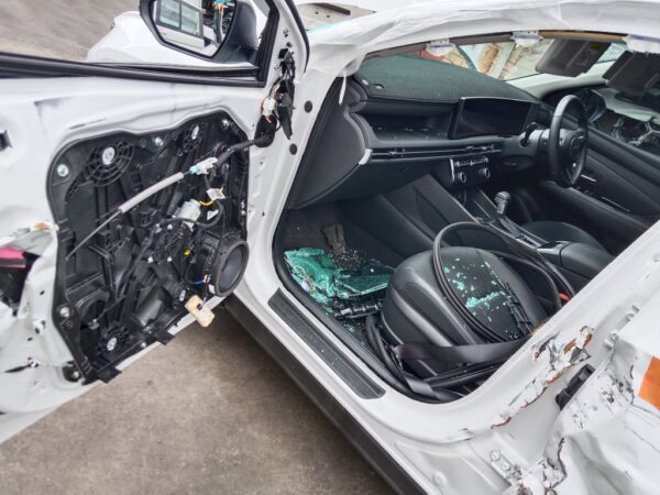 P5106 - Hyundai Tucson 2024 Grey Wrecking - Image 3