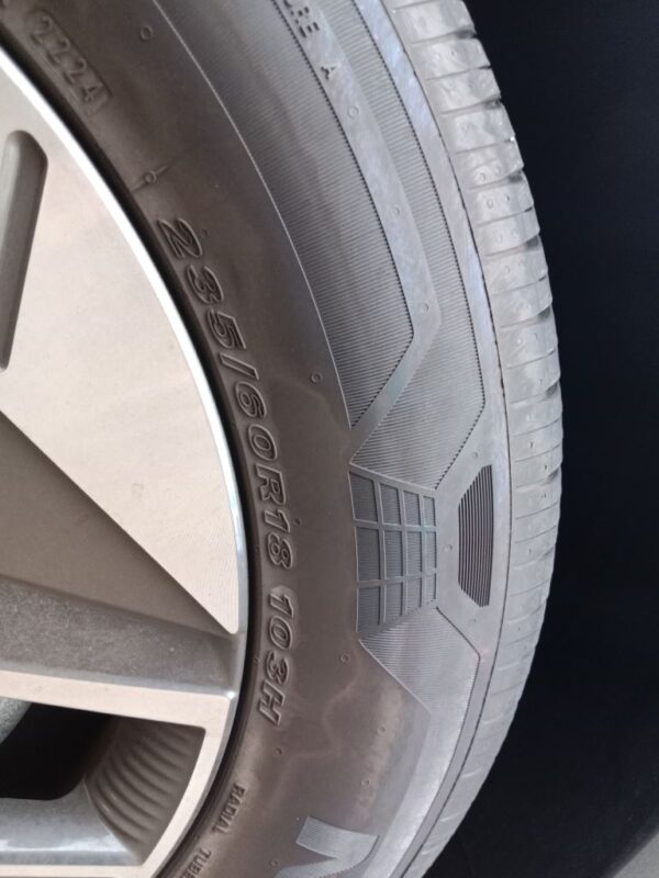P5106 - Hyundai Tucson 2024 Grey Wrecking - Image 7