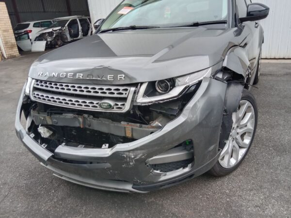 P5107 - Range Rover Evoque 2017 Grey Wrecking
