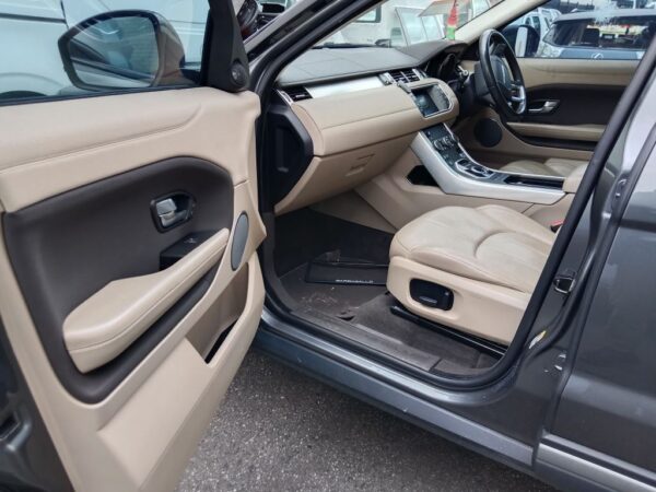 P5107 - Range Rover Evoque 2017 Grey Wrecking - Image 10