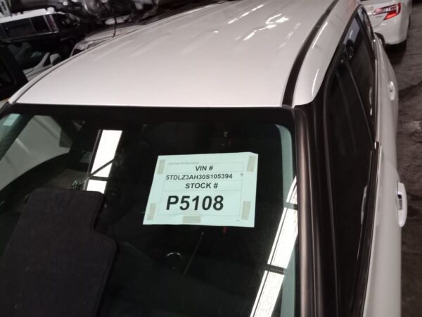 P5108 - Toyota Kluger 2022 White Wrecking - Image 9