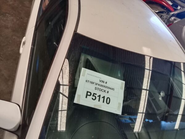 P5110 - Toyota Camry 2014 White Wrecking - Image 10
