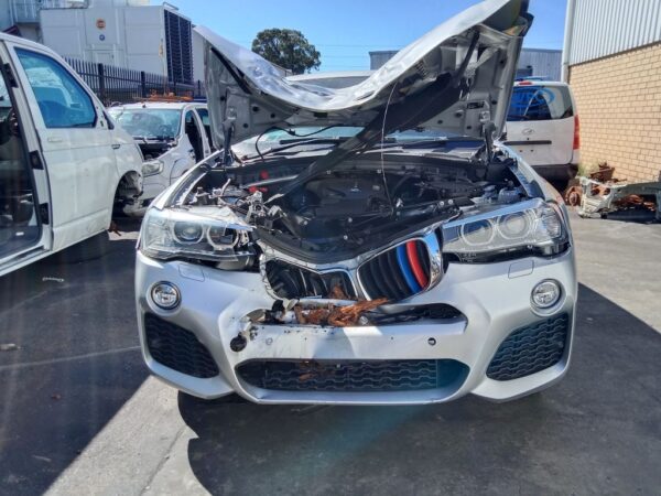 P5111 - BMW X4 2016 Silver Wrecking
