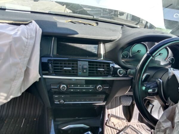 P5111 - BMW X4 2016 Silver Wrecking - Image 3