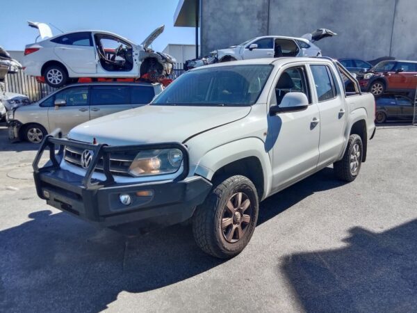 P5112 - Volkswagen Amarok 2014 White Wrecking - Image 16