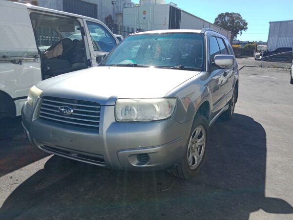 P5113 - Subaru Forester 2007 Grey Wrecking