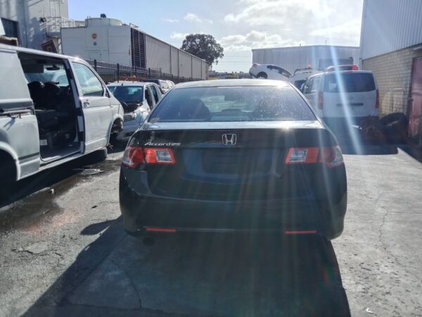 P5114 - Honda Accord Euro 2008 Black Wrecking - Image 12