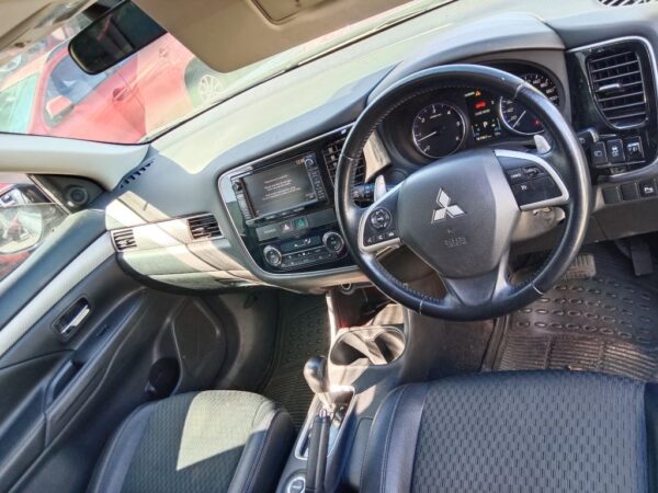 P5115 - Mitsubishi outlander 2014 Grey Wrecking - Image 6
