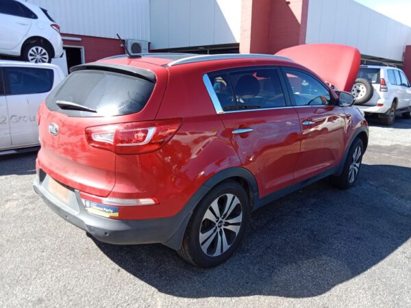 P5116 - Kia Sportage 2013 Red Wrecking - Image 14