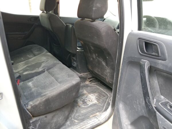 P5119 - Ford Ranger 2014 White Wrecking - Image 3