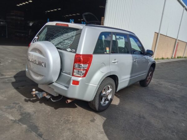 P5121 - Suzuki Vitara 2008 Silver Wrecking - Image 11