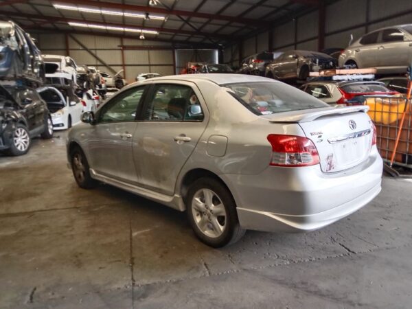 P5122 - Toyota Yaris 2007 Silver Wrecking - Image 9