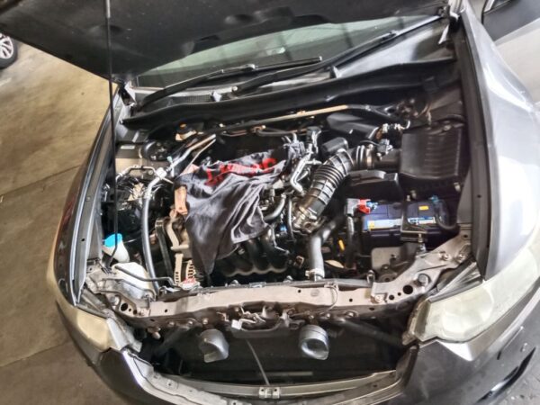 P5124 - Honda Accord Euro 2009 Grey Wrecking - Image 2