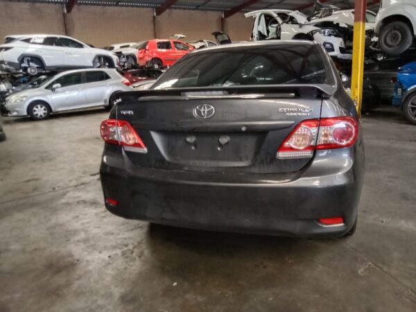 P5129 - Toyota corolla sedan 2012 Grey Wrecking - Image 13