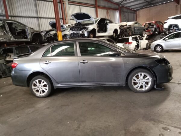 P5129 - Toyota corolla sedan 2012 Grey Wrecking - Image 15