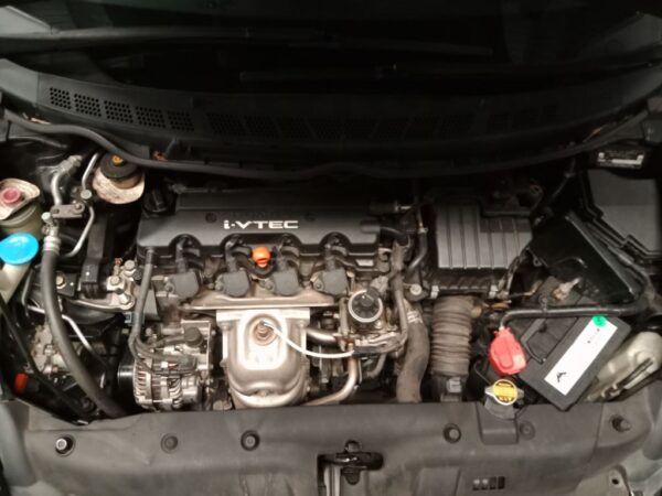 P5131 - Honda Civic 2008 Black Wrecking - Image 2