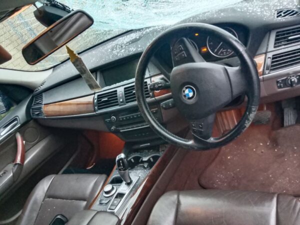 P5133 - BMW X5 2007 Grey Wrecking - Image 4