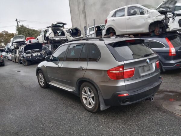 P5133 - BMW X5 2007 Grey Wrecking - Image 9