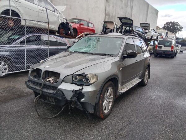 P5133 - BMW X5 2007 Grey Wrecking - Image 11