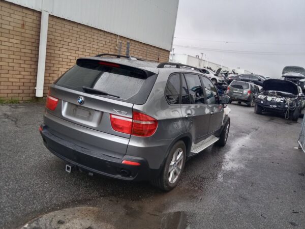 P5133 - BMW X5 2007 Grey Wrecking - Image 16