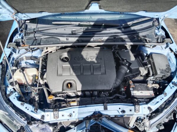 P5135 - Toyota corolla 2015 Blue Wrecking - Image 16