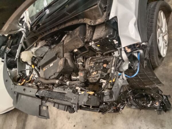 P5139 - Hyundai Tucson 2020 Silver Wrecking - Image 2