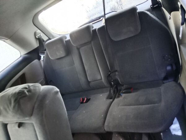 P5143 - Toyota Tarago 2006 White Wrecking - Image 7