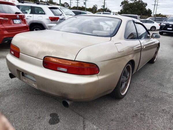 P5145 - Toyota soarer 1991 Gold Wrecking - Image 7