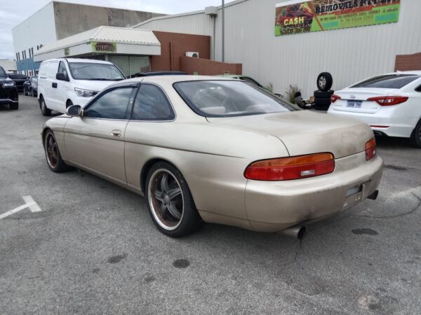 P5145 - Toyota soarer 1991 Gold Wrecking - Image 8