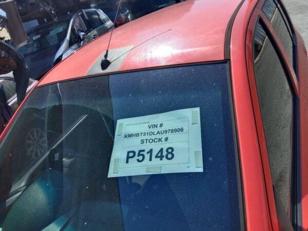 P5148 - Hyundai Getz 2010 Red Wrecking - Image 12