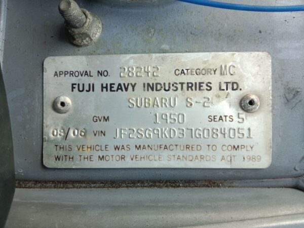 P5149 - Subaru Forester 2006 Silver Wrecking - Image 12