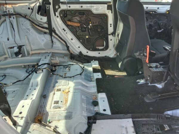 P5152 - Jeep Grand Cherokee 2015 White Wrecking - Image 8