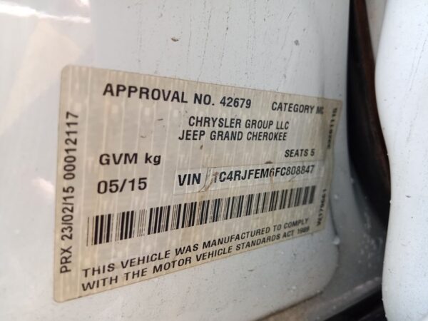 P5152 - Jeep Grand Cherokee 2015 White Wrecking - Image 13