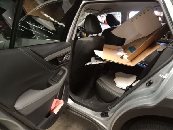 P5154 - Subaru outback 2023 Grey Wrecking - Image 6
