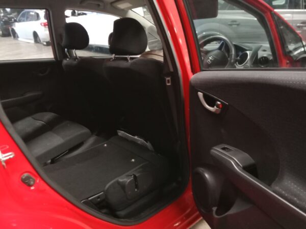 P5155 - Honda jazz 2010 Red Wrecking - Image 4