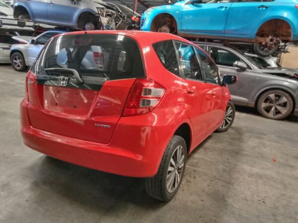P5155 - Honda jazz 2010 Red Wrecking - Image 8