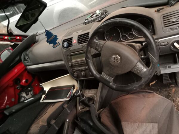 P5158 - Volkswagen golf GTI 2005 Red Wrecking - Image 3