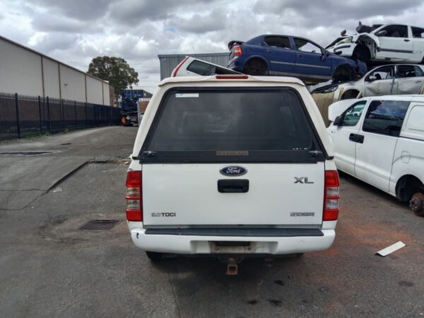 P5159 - Ford Ranger 2008 White Wrecking - Image 11