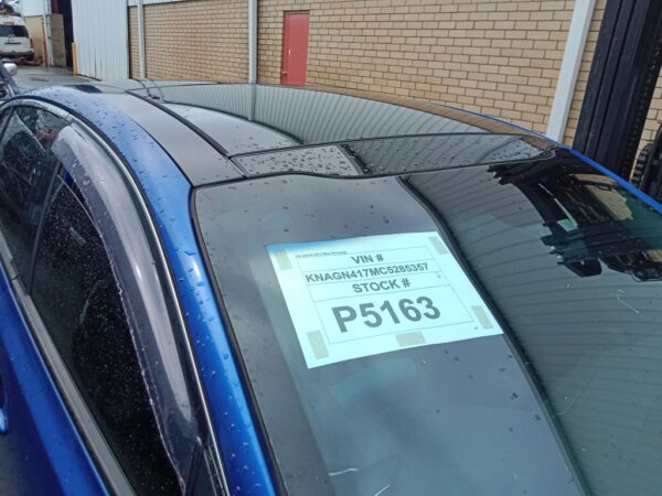 P5163 - Kia optima 2012 Blue Wrecking - Image 10