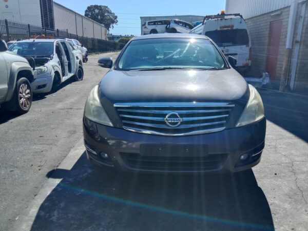 P5166 - Nissan Maxima 2011 Grey Wrecking