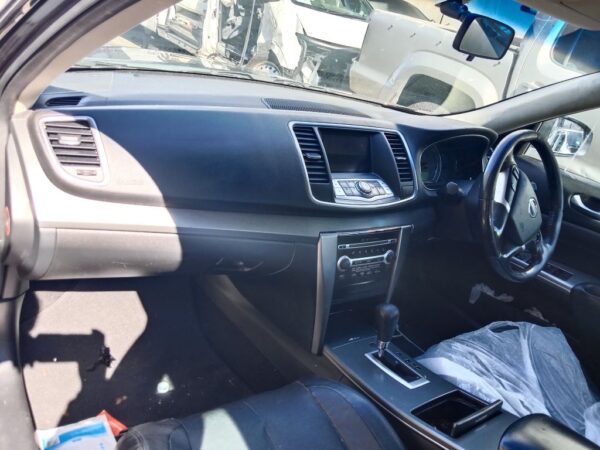 P5166 - Nissan Maxima 2011 Grey Wrecking - Image 7