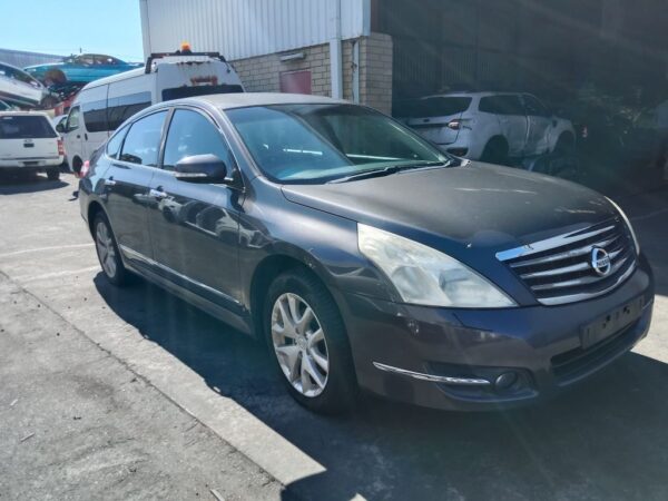 P5166 - Nissan Maxima 2011 Grey Wrecking - Image 16