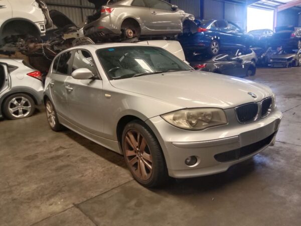 P5169 - BMW 120i 1 SERIES 2006 Silver Wrecking