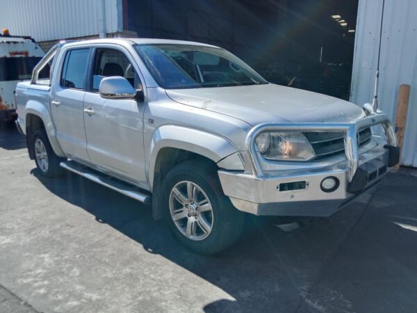 P5174 - Volkswagen Amarok 2013 Silver Wrecking - Image 15