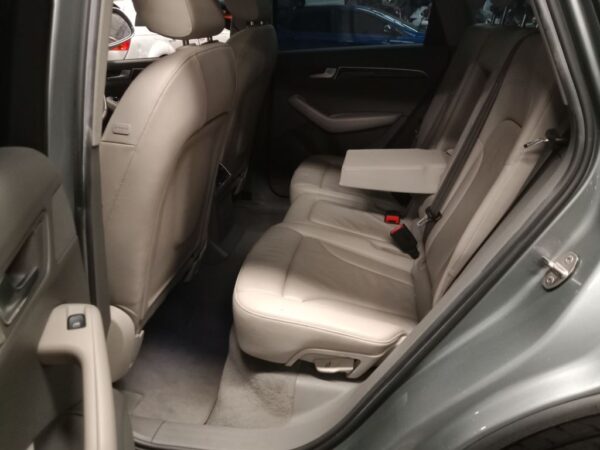 P5177 - Audi Q5 2010 Grey Wrecking - Image 7