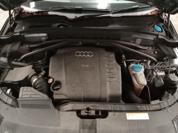 P5177 - Audi Q5 2010 Grey Wrecking - Image 16