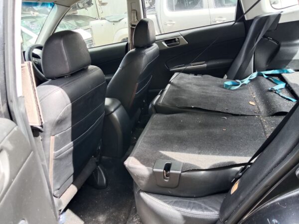 P5178 - Subaru Forester 2012 Grey Wrecking - Image 6