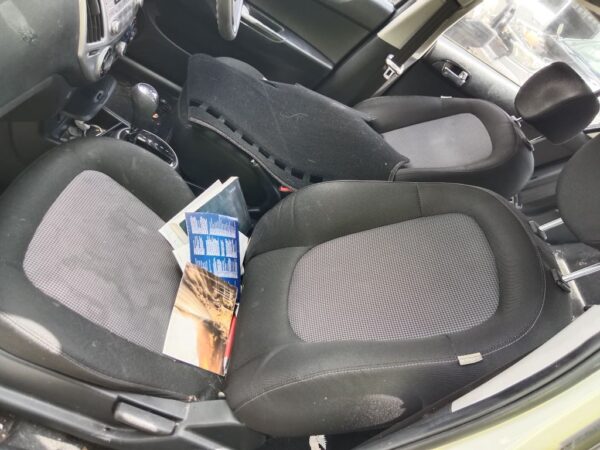 P5179 - Hyundai i20 2015 White Wrecking - Image 3