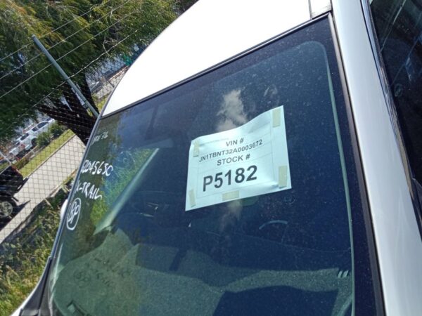 P5182 - Nissan X trail 2014 White Wrecking - Image 11